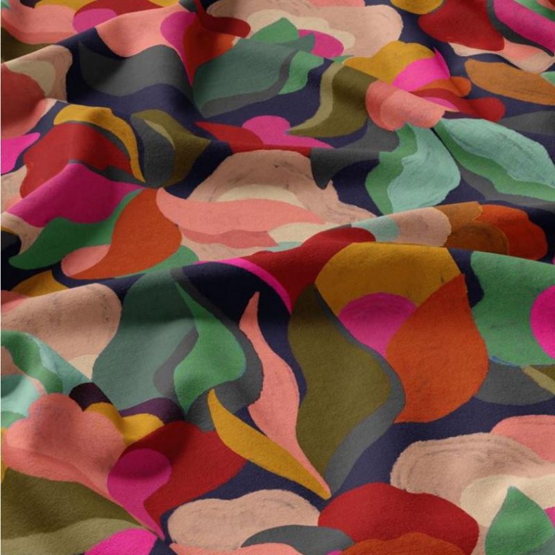 Viscose fond noir motif fleuri multicolore