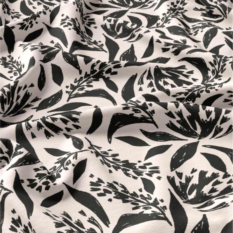 Viscose blanche à fleurs noires